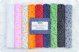 Quilting Cuddle&reg; Basics Fat Quarter Pack Lots a Dots
