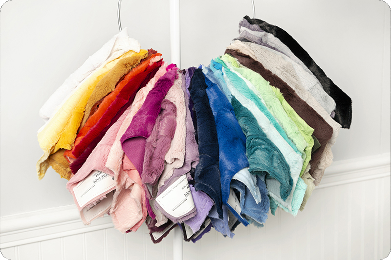 Sample Ring Luxe Cuddle&reg; Hide